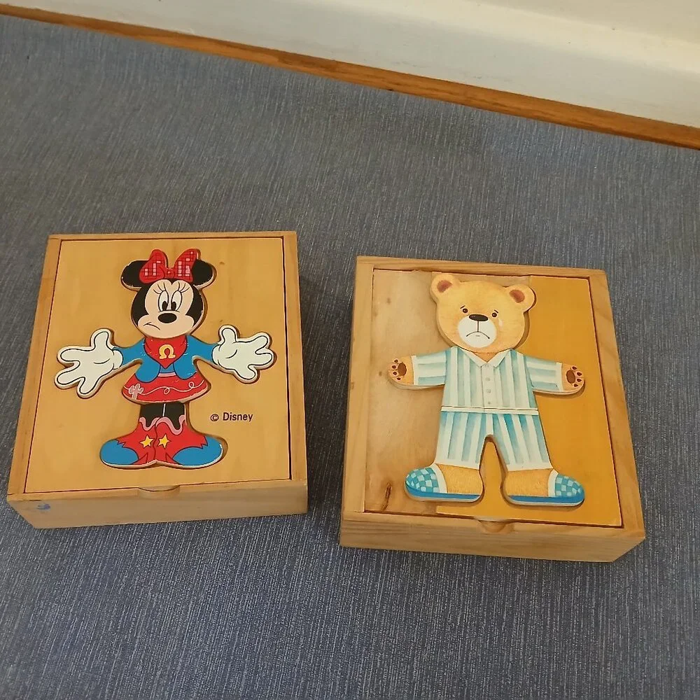 Teddy Bear feeling & Disney Minnie Mouse Puzzle Mix & Match Dress up incomplete